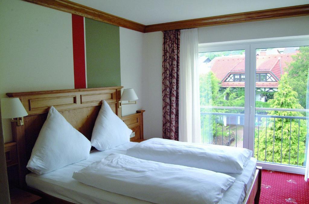 Hotel Jaegerhof Weibersbrunn Exterior photo